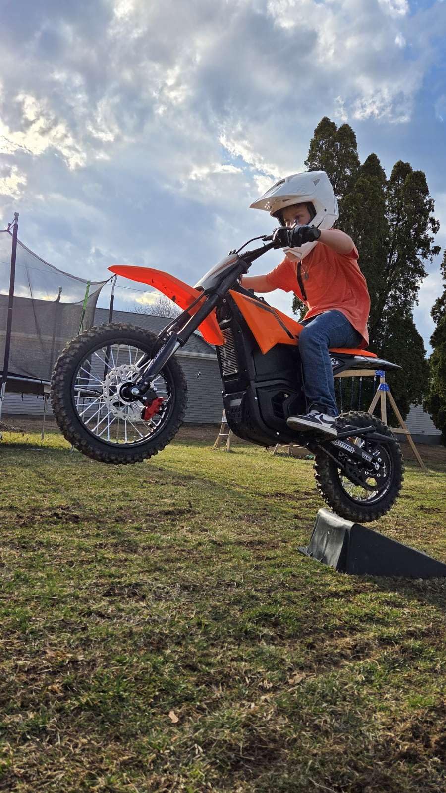 QuietEase Electric Dirt Bike for Adults Teens, 3000W Brushless 220Nm Motor - 45 Degree Slope, 38 MPH, 48V/23.4Ah Removable Battery, Dual Hydraulic Brakes & Full Suspension Electric Motorcycle for Age 13+ customer photo 1