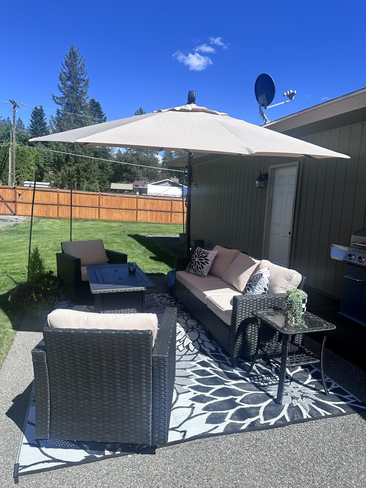 Grand patio 12 FT Sunbrella Cantilever Umbrella with Base Outdoor Aluminum Offset Umbrella with Tilt Adjustment (Flax, 12 FT-SUNBRELLA) customer photo 1