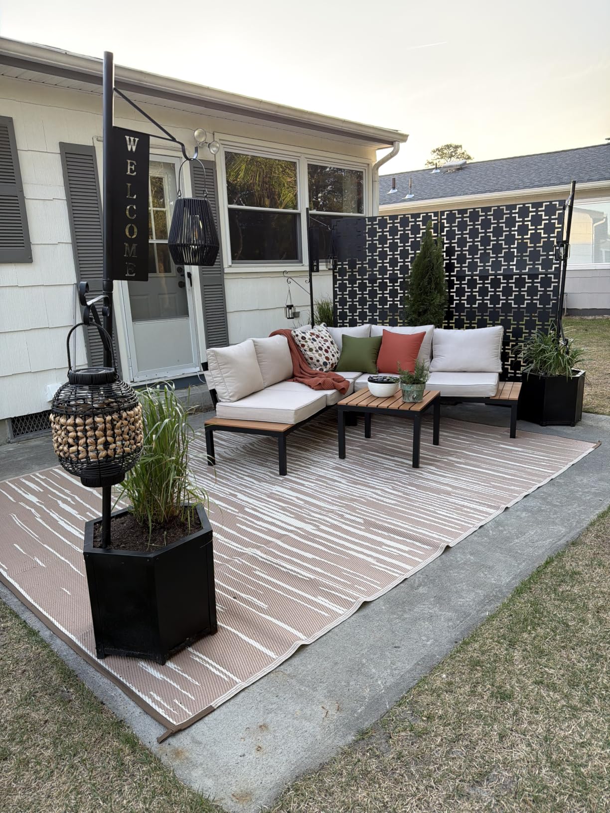 Metal Privacy Screen Outdoor – 72in Decorative Laser Cut Steel Garden Divider Panel with Tropical Leaf Design, Weatherproof Freestanding Modern Privacy Fence for Patio, Deck, Backyard & Balcony customer photo 1