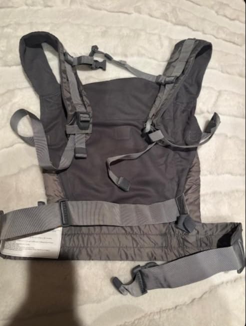 Beco Fly Lightweight Baby Carrier - Compact, Foldable & Ultralite Toddler and Baby Backpack Carrier with Carry Bag, Front & Back Carry in The Hip-Healthy M-Position (15-45 lbs) - Grey customer photo 1