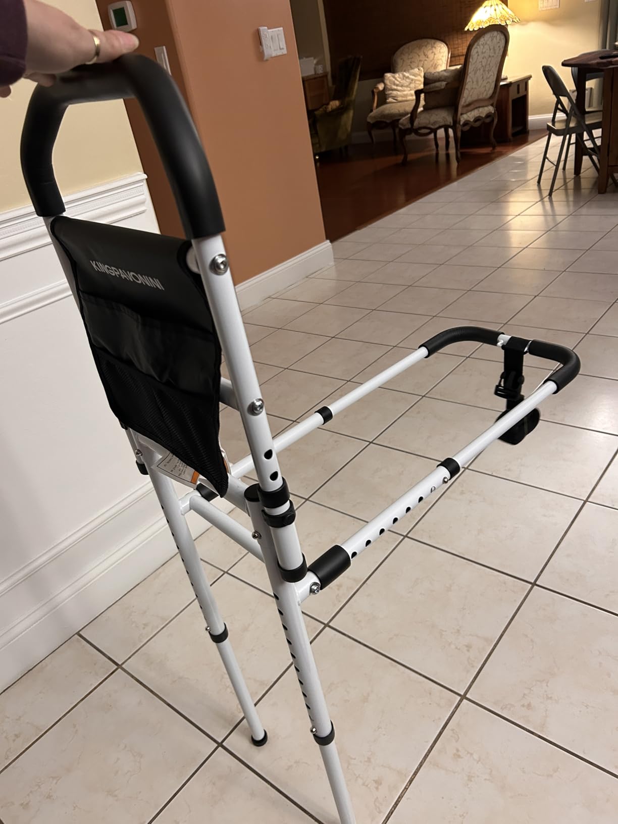 KingPavonini Bed Rails for Elderly Adults Safety 2026 Upgrade, ASTM-Approved Bed Rails for Seniors with Anti-Wobble Adjustable Feet, 400lb Bed Cane, Non-Slip Handle & Storage Bag, No-Tools, Model GS04 customer photo 2
