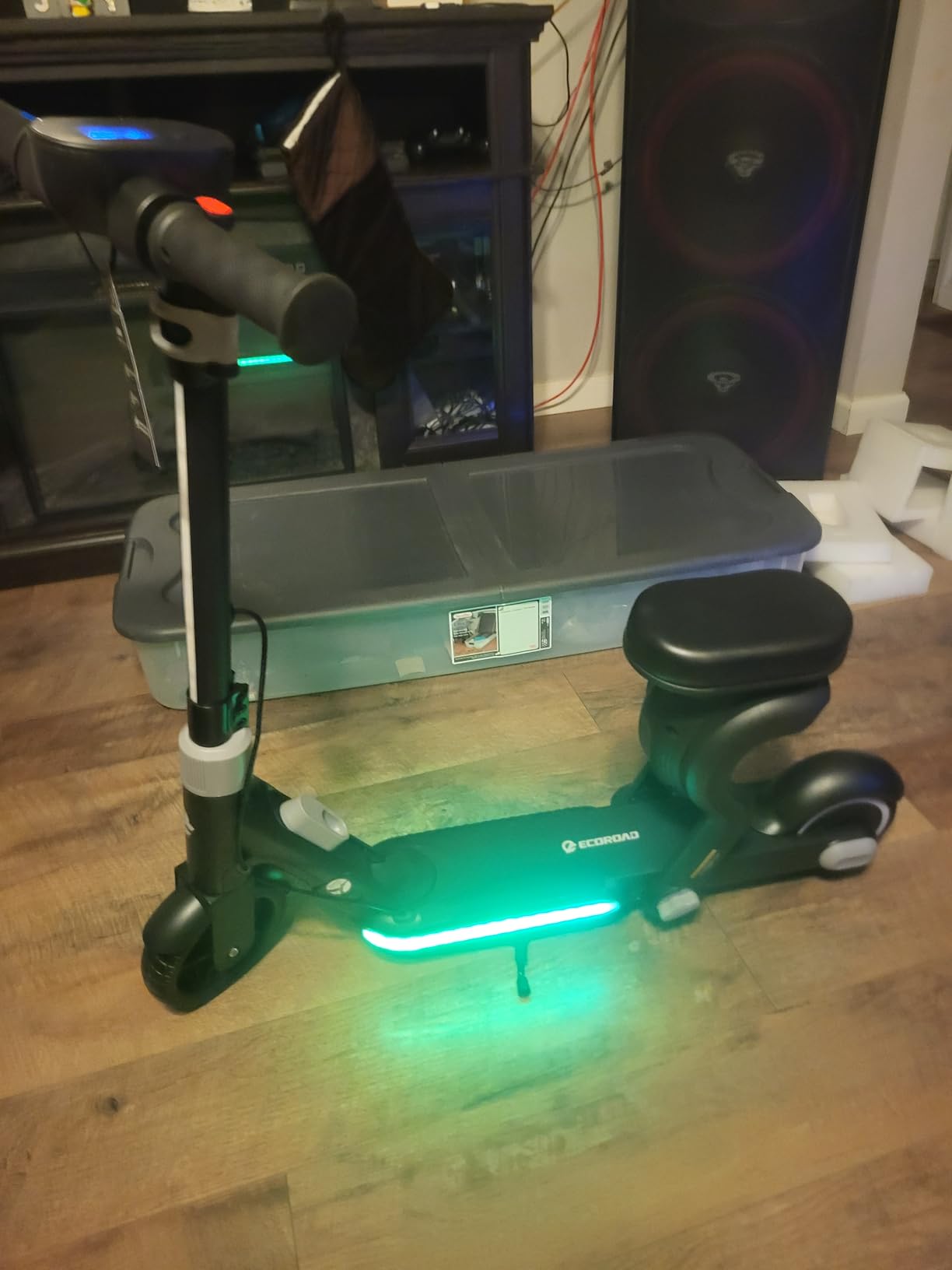 ECOROAD 2-in-1 Kids Electric Scooter EK8,200W Motor & 9 Miles Range,Up to 10 MPH,Dual Brake System,Bluetooth Music & Foldable & Adjustable Height, for Kids Ages 6-12(Black) customer photo 1