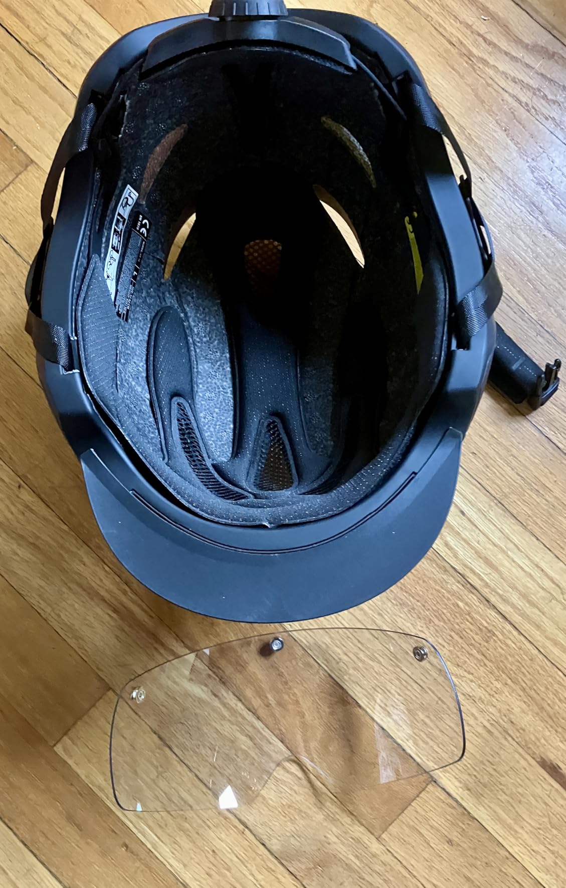 LUMDEER Smart E-Bike Helmet with Light - CPSC & NTA-8776 Certified - Class 3 E-Bikes, Cycling, Scooter, Bicycle, Mountain - Wireless Front & Rear Turn Signals, Automatic Brake Light customer photo 2