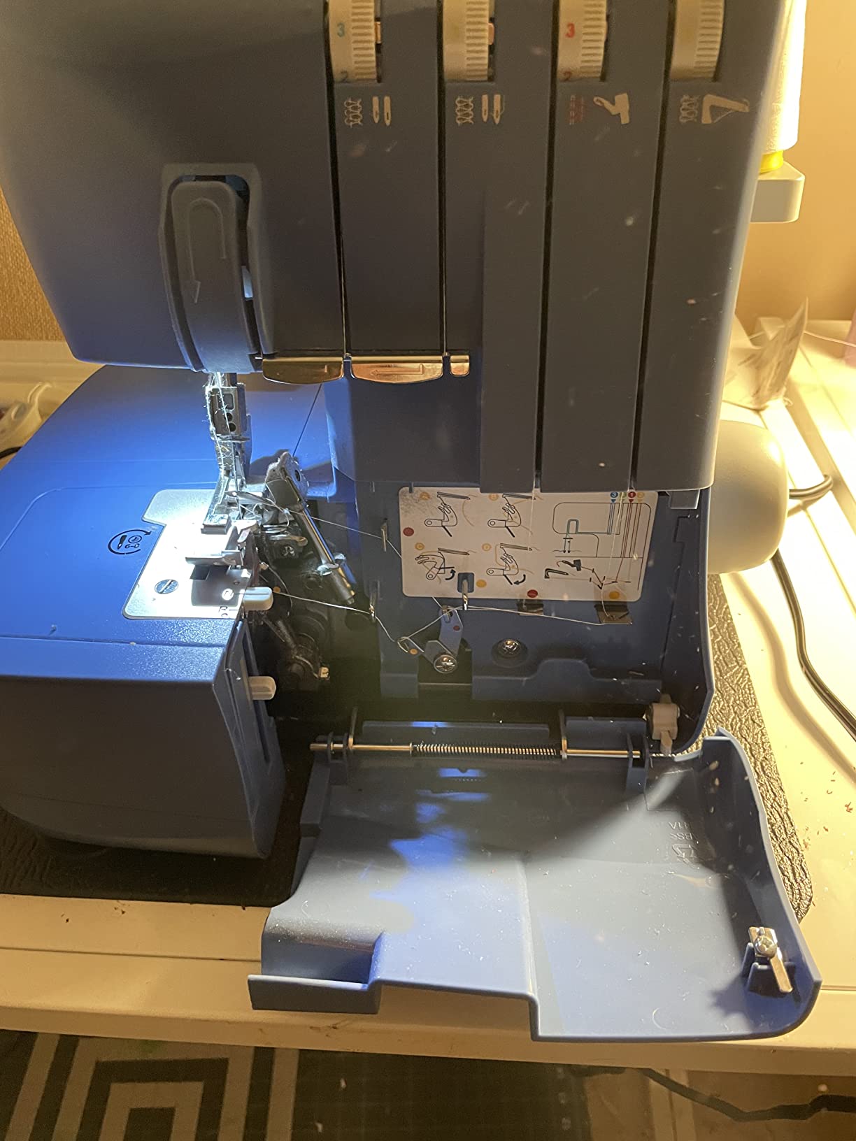 SINGER S0230 Navy Blue Overlock Serger | 2/3/4 Thread Capability | 1300 Stitches/Min | Color-Coded Threading, Differential Feed, Free Arm, Accessories Included | Professional Seam Finishing customer photo 2