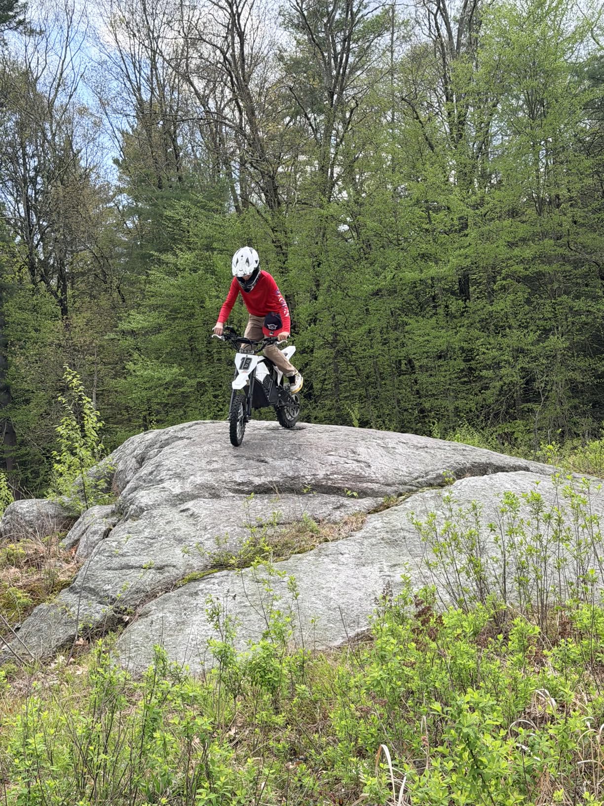 ESKUTE Electric Dirt Bike for Teens Adults, Mid-Drive Motor 3500W Peak, Electric Motorcycle 48V23Ah Battery, 53-Mile Range, 38mph, Hydraulic Nitrogen Dual Shock Absorbers customer photo 1
