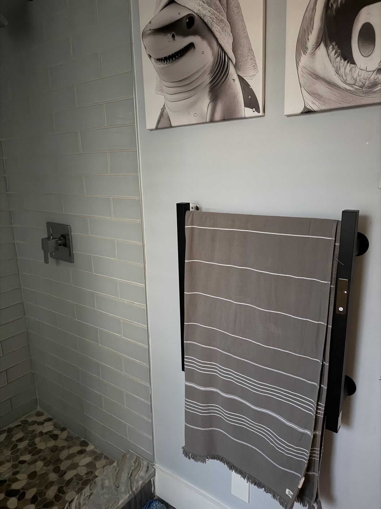 Electric Towel Warmer Wall Mounted, Heated Towel Rack with Intelligent Timer & Temperature Control, Plug-in or Hardwired, Left/Right Compatible, 21 Inch, Black customer photo 2