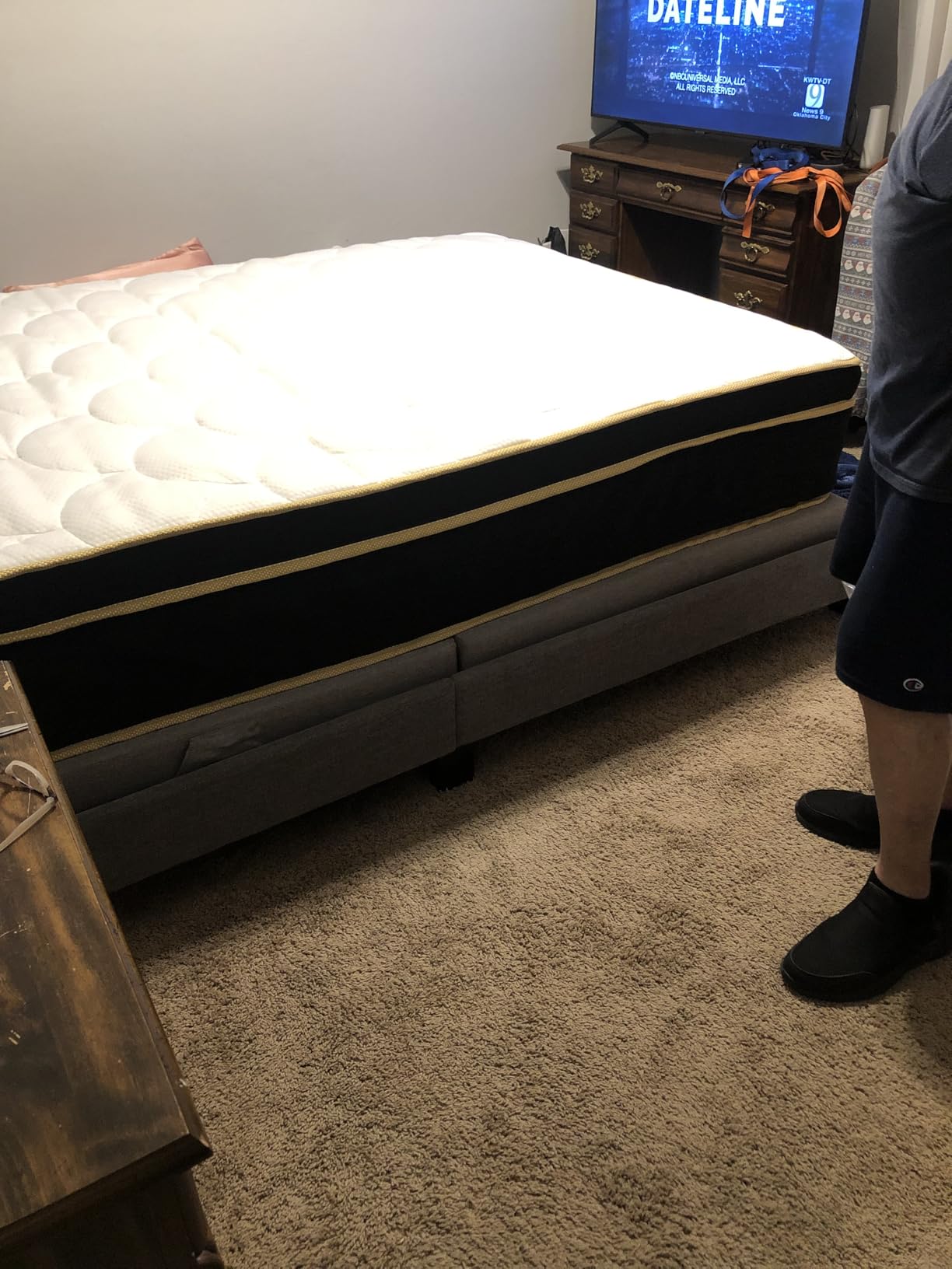 LETMOON Queen Mattress 16 Inch, Premium Hotel Luxury Hybrid Mattress Queen Size in a Box, Cooling Gel Memory Foam & 7-Zone Support Pocket Springs, Relieve Back & Hip Pain, Fiberglass-Free, CertiPUR-US customer photo 2