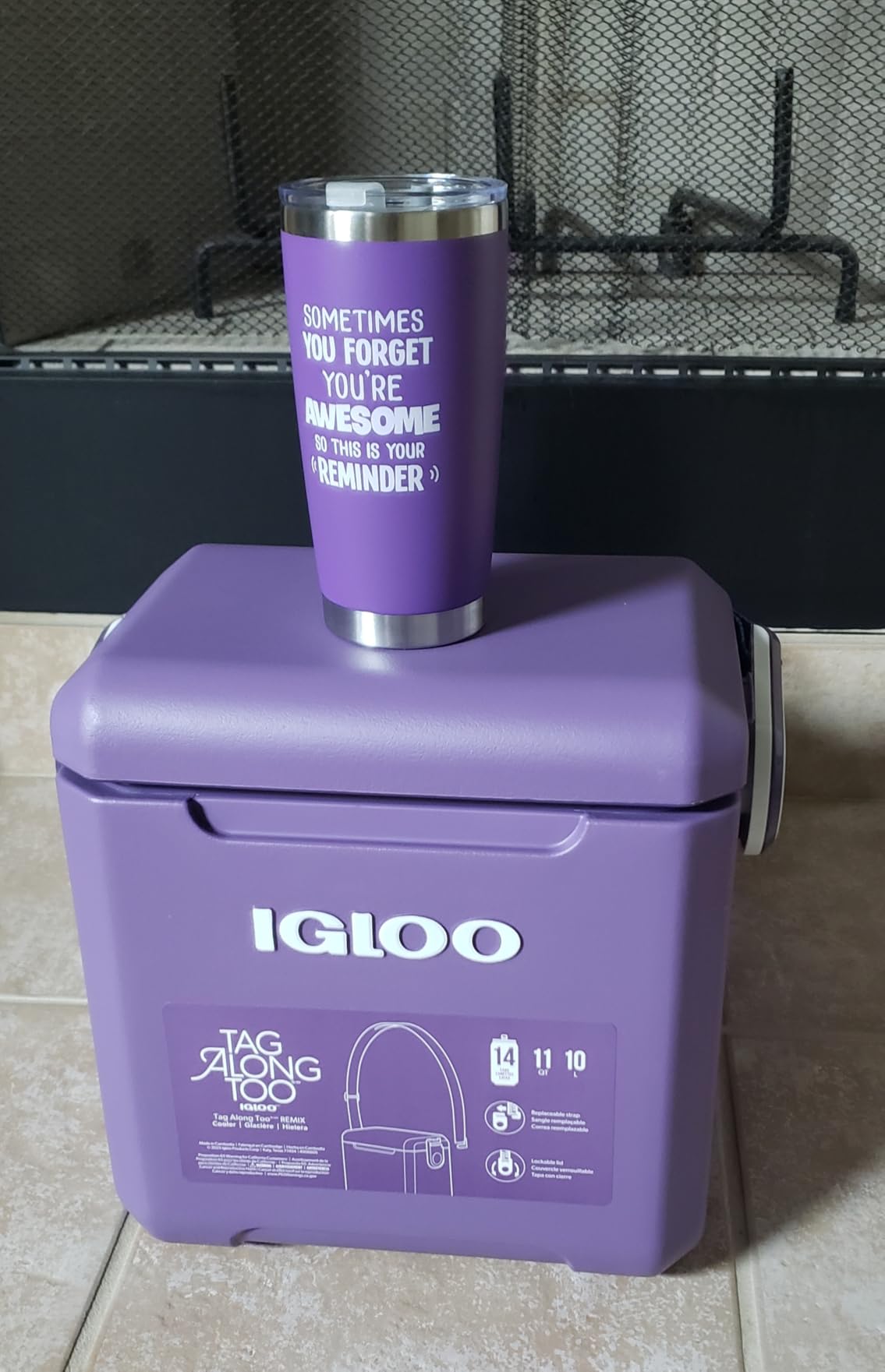 Igloo Tag Along Too Coolers Insulated Hard Shell Picnic Style Rolling Ice Chest customer photo 1