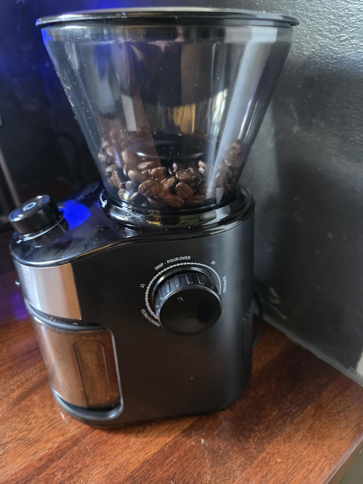 SHARDOR Burr Coffee Grinder Electric with 32 Grinding Sizes 4.0, Coffee Grinders for Home Use with 40 Seconds Adjustable Electronic Timer, Coffee Bean Grinder with Chamber Cleaning Button, Black customer photo 1