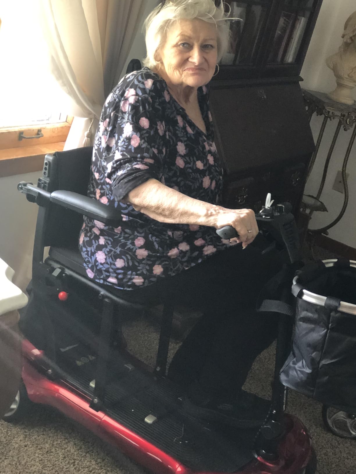 Lightweight Mobility Scooter for Adults & Seniors - Cruise & Airport Approved, 43lb Foldable Portable Motorized Scooters with Removable Lithium Battery for 12.4 Miles Travel, 300lb Capacity, Blue customer photo 2