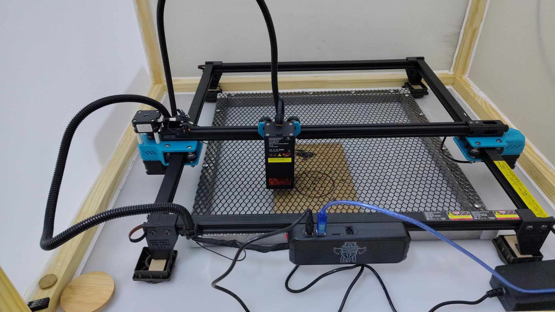 Twotrees TTS-55 Pro Laser Engraver 5500mW Laser Engraving Machine, Laser Cutter, 300 x 300 mm Work Area, 0.08mm Laser Spot Engraver Machine for DIY, Wood, Metal, Acrylic, Glass, Stainless Steel customer photo 2