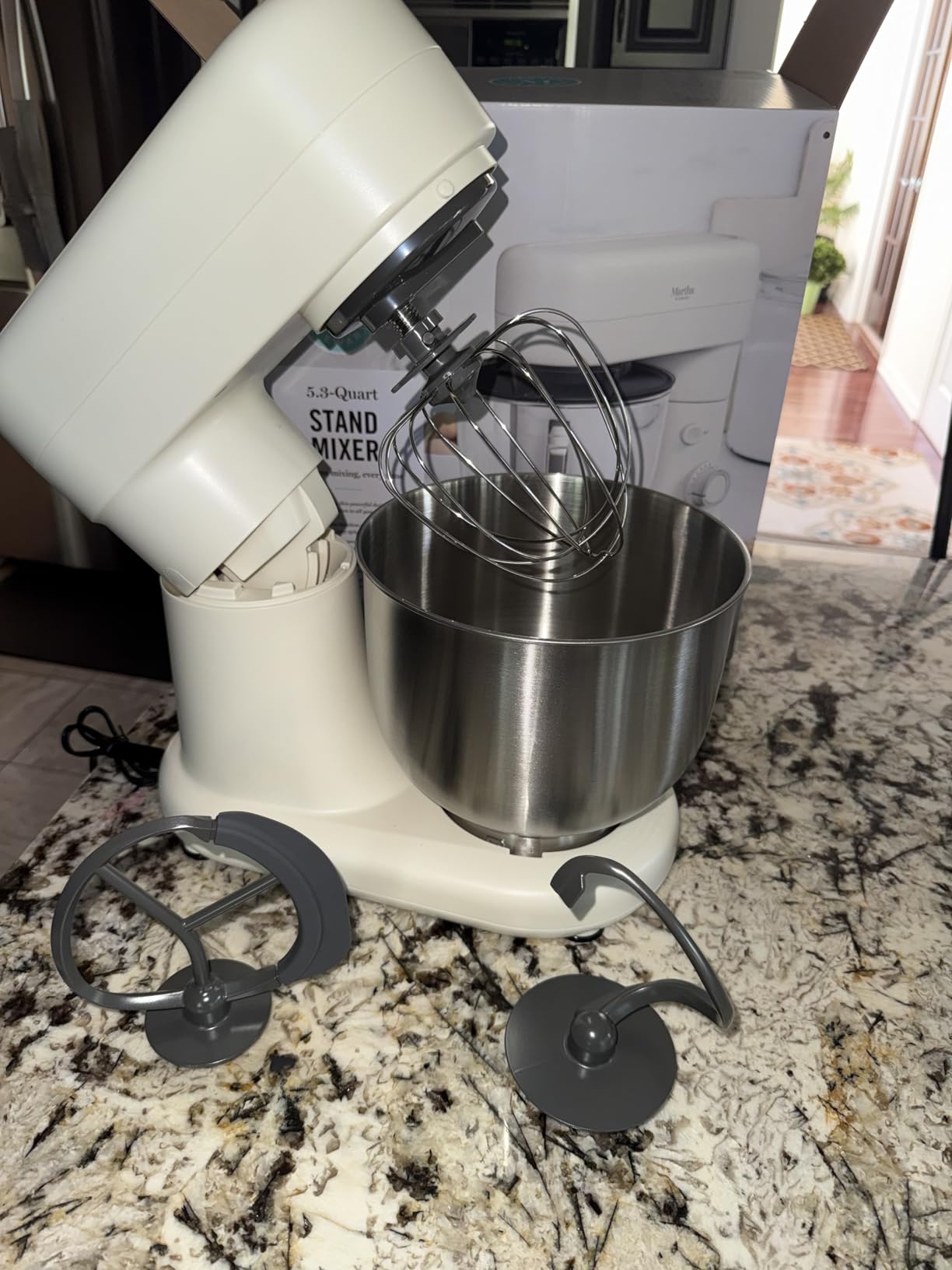 Martha Stewart 5.3QT Tilt Head Stand Mixer, 12 Speeds, Stainless Steel Bowl customer photo 2