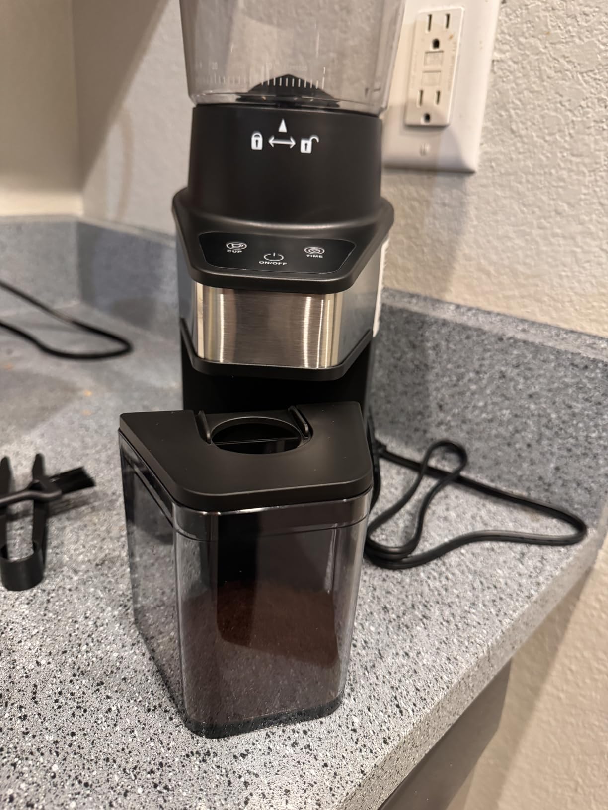 Burr Coffee Grinder with 60 Settings, Electric Conical Bean Grinder with Touch Screen & Anti-Static Technology for Espresso to French Press, 1-60s Timer & 1-8 Cup Dosing, Stainless Steel, Black customer photo 2