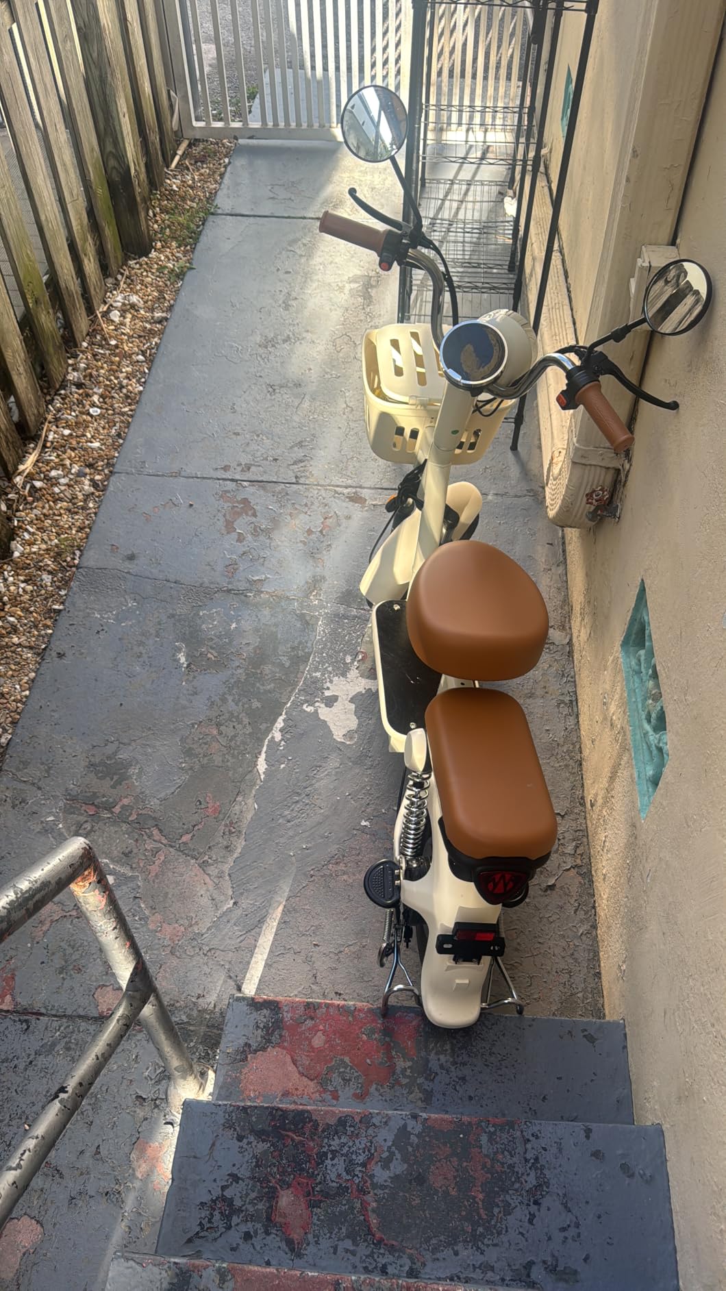 Electric Scooter with Seat, 1200W Powerful Motor, 62 Miles Long Range, 28 MPH Top Speed, 14