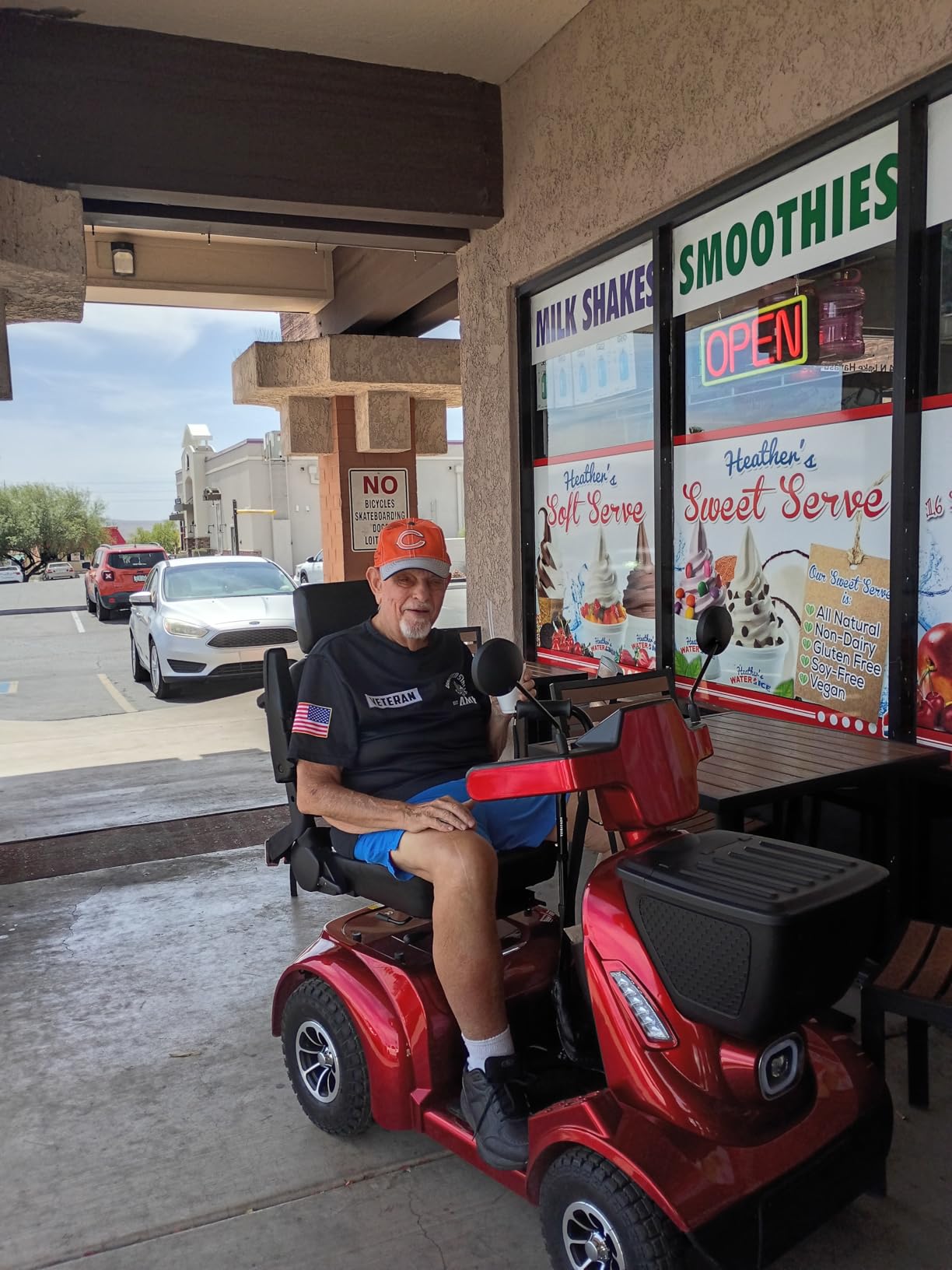 Ecomobi All-Terrain Heavy Duty Mobility Scooter for Seniors & Adults, 1000W Powerful Motor, 550 lbs Weight Capacity, 32 Mile Extended Range, 9 MPH, 13