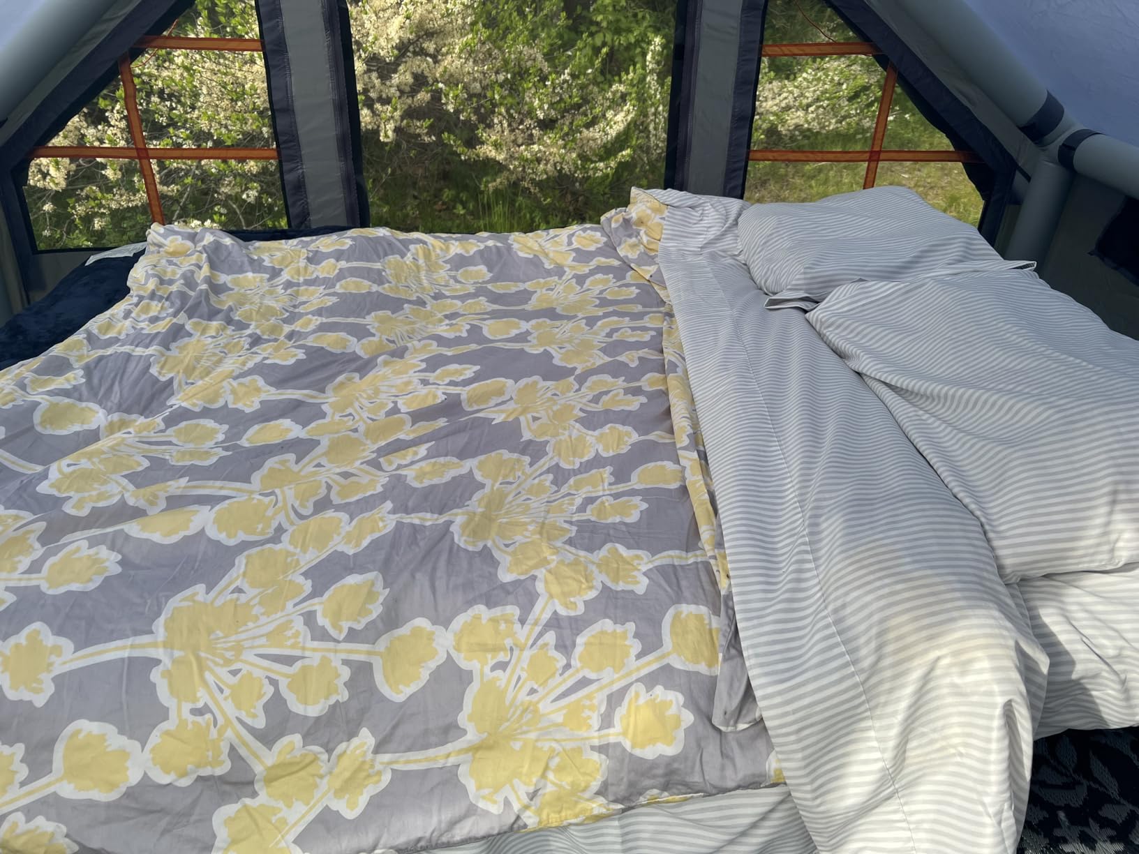 ABORON XXL Camping Cot with 2in Memory Foam Mattress, 900LBS Heavy Duty Sleeping Cot for Adults, Extra Wide Sleeping Cot, 1200D Double Layer Oxford Cot for Camping, Guest, Office Nap customer photo 1