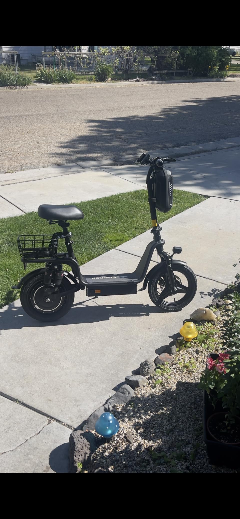 Electric Scooter with Seat for Adults, 1000W Peak Power, 35 Mile Long Range, 20MPH, 14