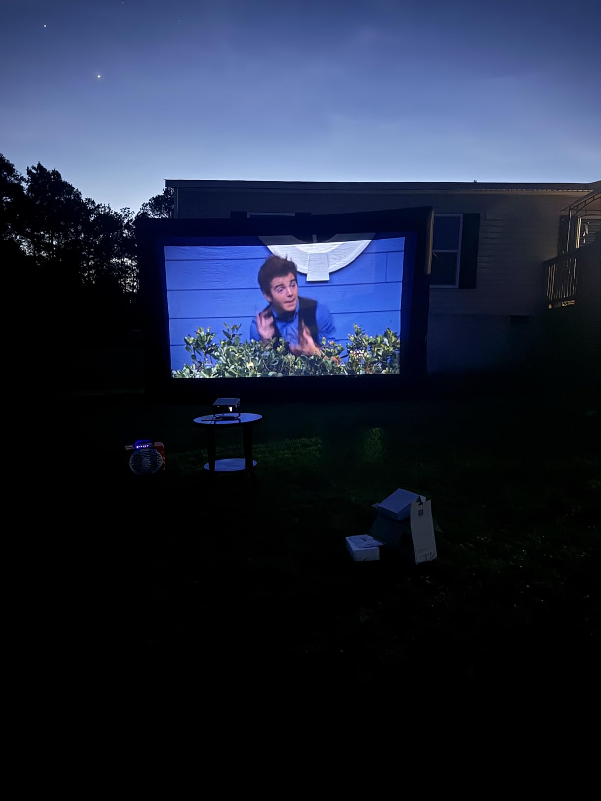 Smart Projector Bundled with Google TV Stick and 4K Support, 2500ANSI, Auto Lens Cap, Portable Outdoor Projector with Built-in Apps Auto Focus customer photo 2