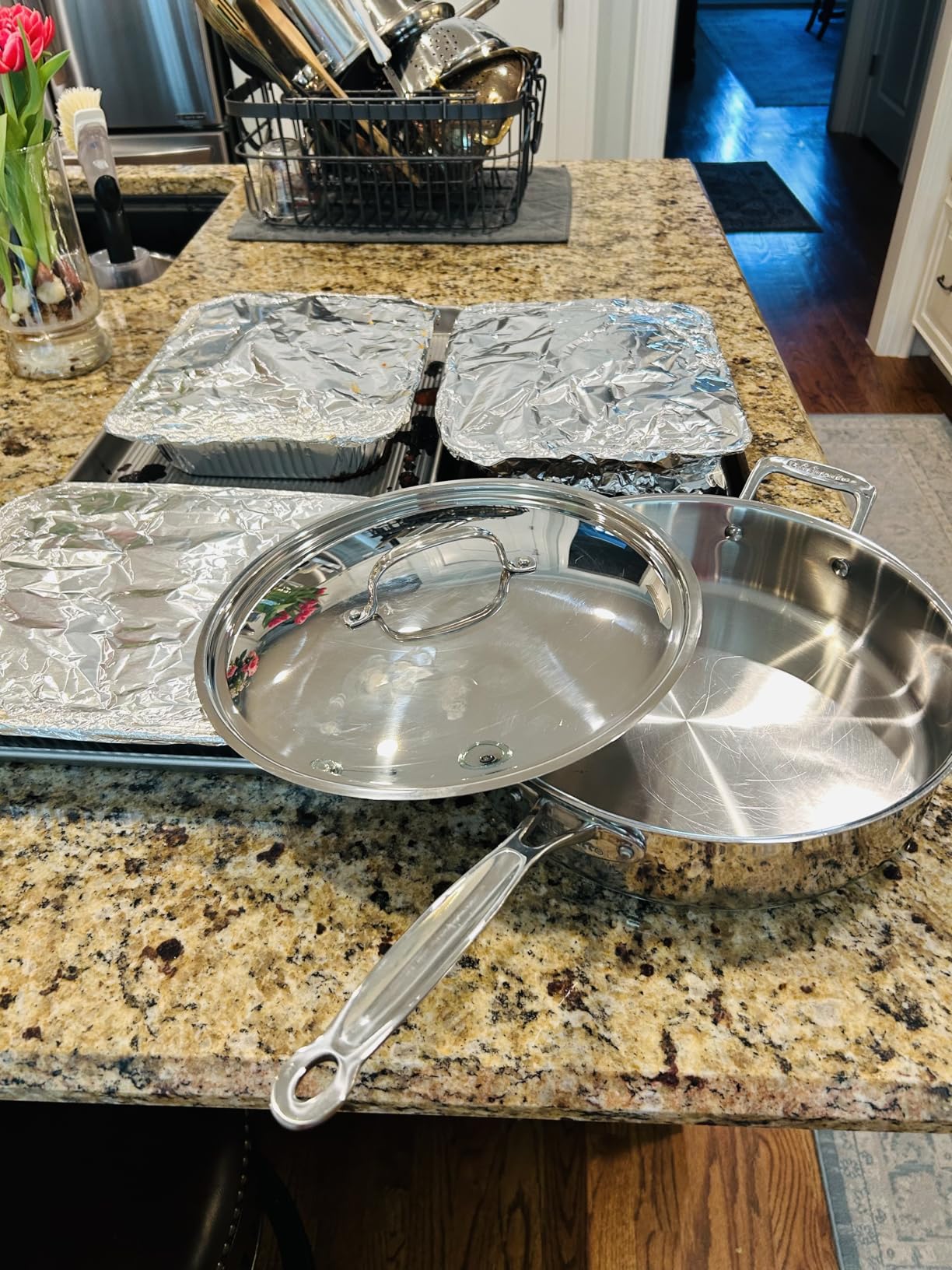 Cuisinart 5.5 Quart Sauté Pan w/ Cover, Stainless Steel Pan with Lid, Large Kitchen Pan, Dishwasher Safe, Compatible with Induction, Electric, Gas Cooktops customer photo 2