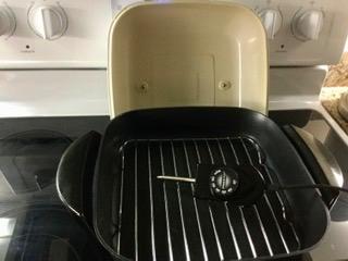 Presto 06620 11-Inch Electric Skillet, Nonstick customer photo 1