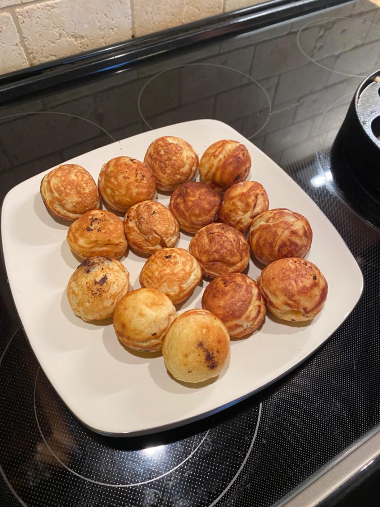 Norpro Deluxe Munk Aebleskiver Pan 8.5in/21cm in diameter and 2in/5cm customer photo 1