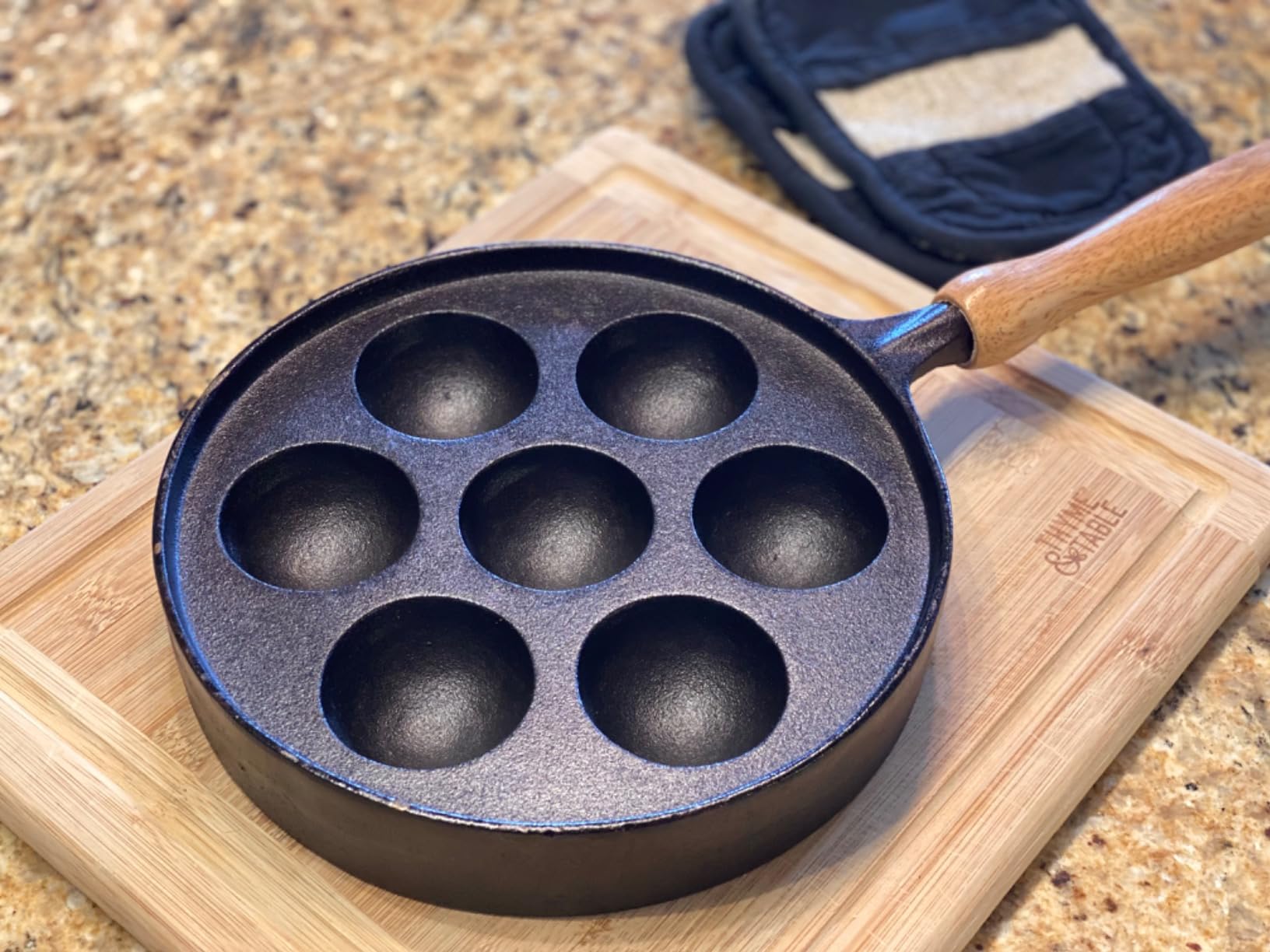 Norpro Deluxe Munk Aebleskiver Pan 8.5in/21cm in diameter and 2in/5cm customer photo 2