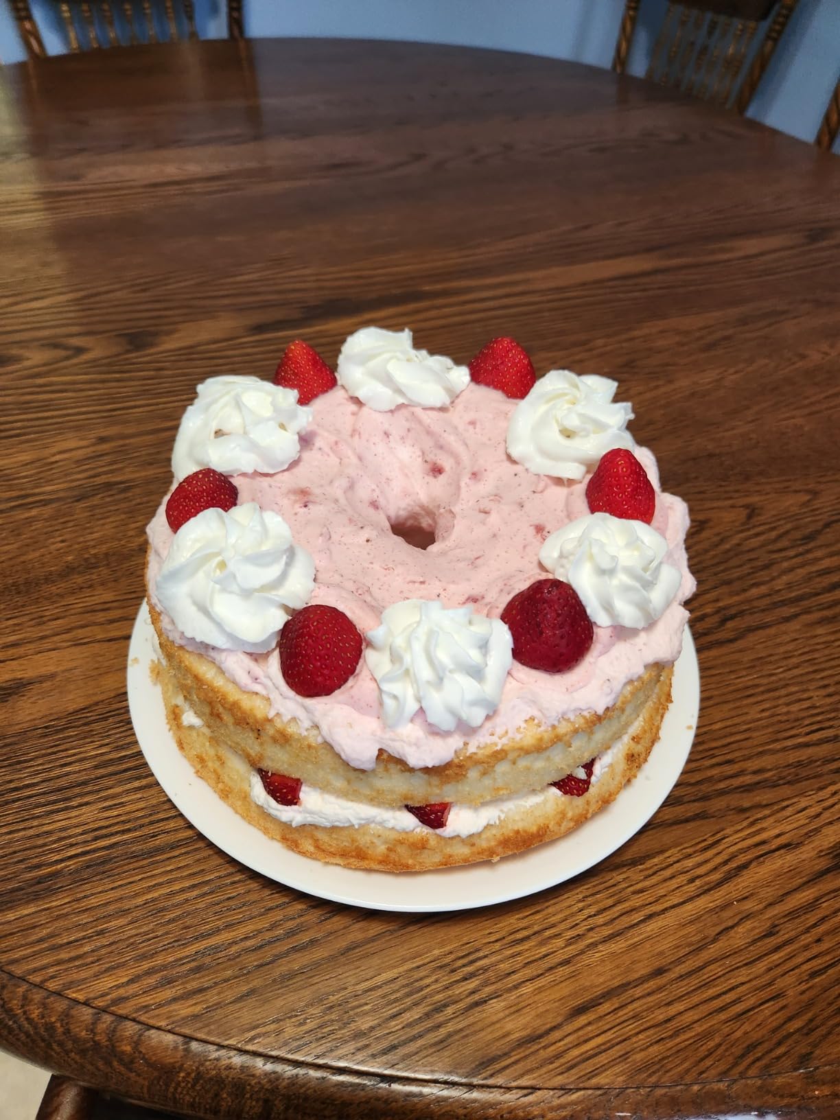 Wilton Aluminum Angel Food Tube Cake Pan, Made Without PFAS, 10 in. customer photo 1