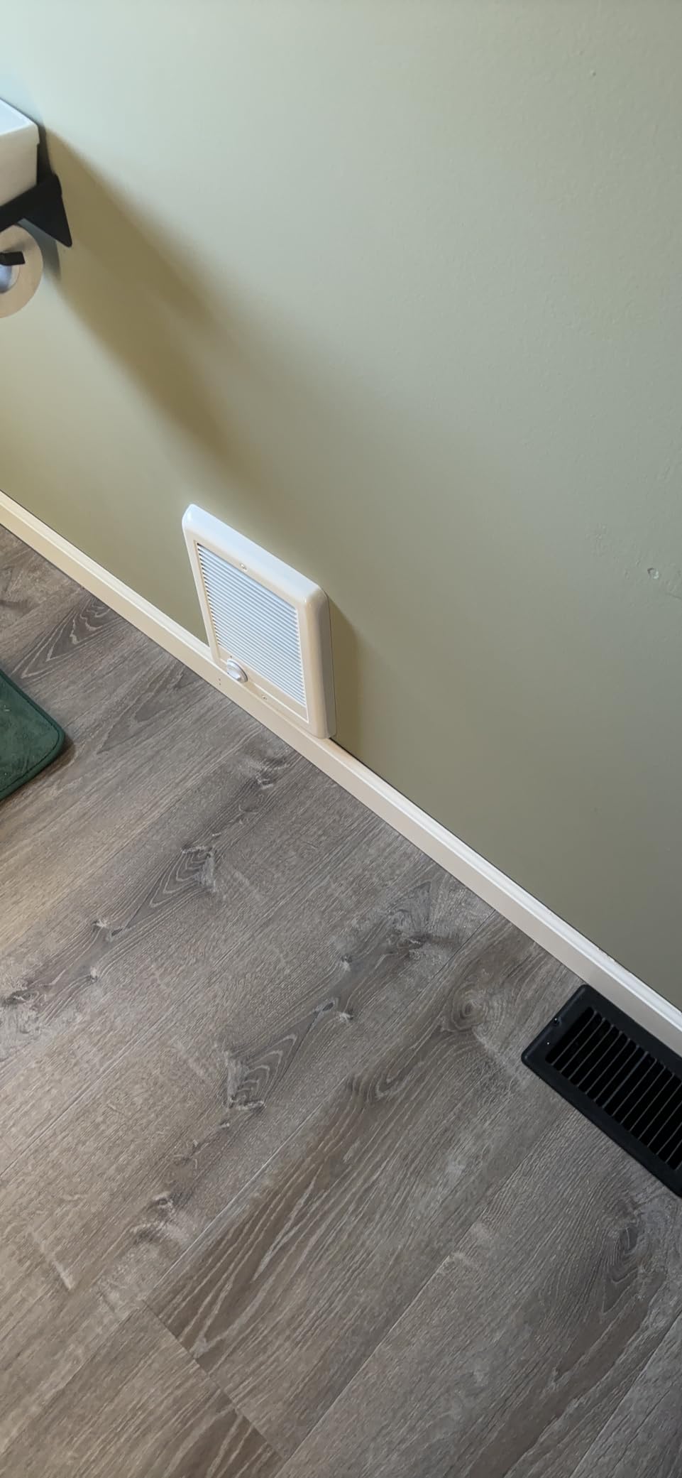 Cadet Com-Pak Electric Wall Heater Complete Unit with Thermostat (Model: CSC151TW, Part: 67509), 5120 BTU, 120 Volt, 1500 Watt, White customer photo 2
