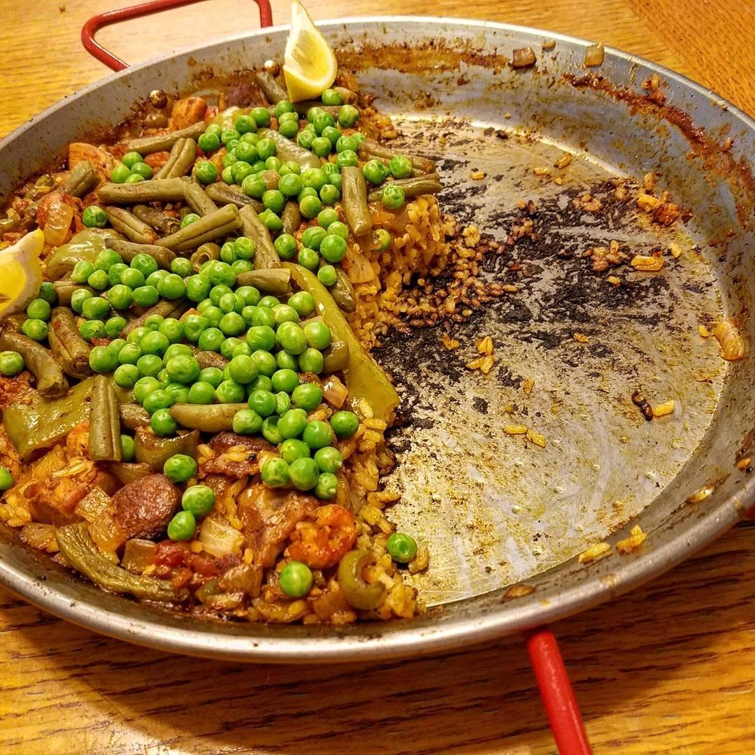 Garcima 18-inch Carbon Steel Paella Pan, 46cm customer photo 2
