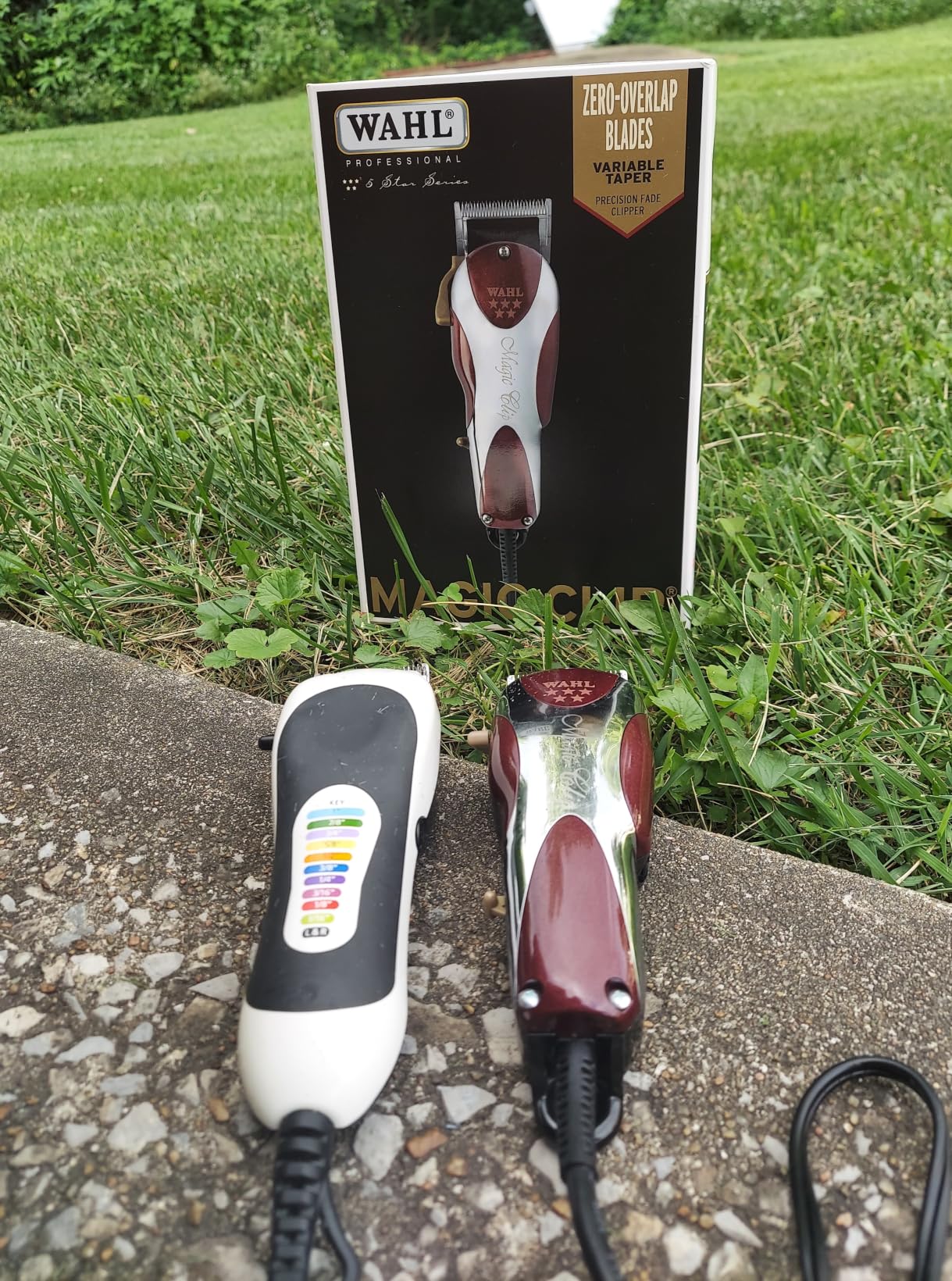 Wahl Professional 5 Star Magic Clip Corded Fade Clipper for Men, Model 8451 | Zero-Overlap Adjustable Blades & Cool V9000 Motor for On-Scalp Tapering & Clipper-Over-Comb, 8 Guides, 8 Ft Cord, Made in USA customer photo 1