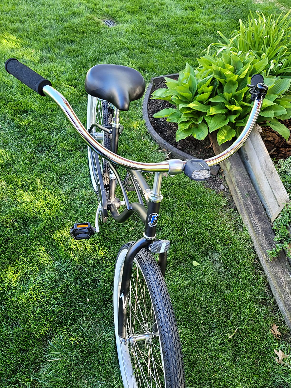 sixthreezero Urban Lady Beach Cruiser Bike, Women's 3 Speed Hybrid Bicycle customer photo 1