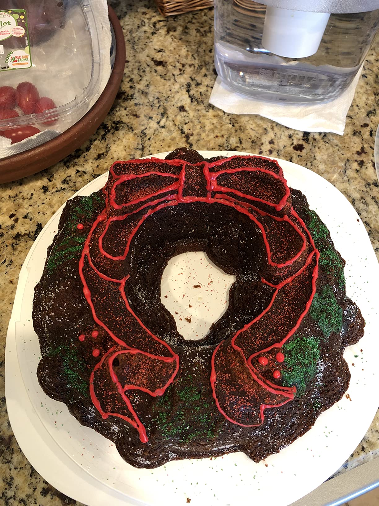 Nordic Ware Platinum Holiday Wreath Bundt Pan customer photo 2