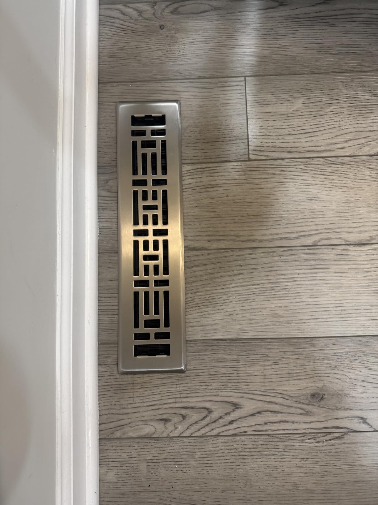 Decor Grates Metal Oriental Decorative Air Vent Cover 4x12 Floor Register - Adjustable Control Lever - AC Floor Vent Covers for Home Floor Vents - Fits 4 x 12 Inch Opening - Rubbed Bronze (AJH412-RB) customer photo 1