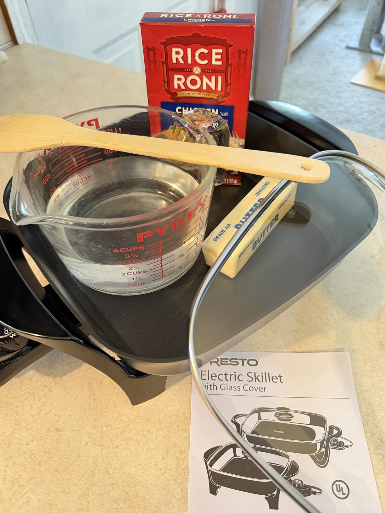Presto 06626 11-Inch Electric Skillet with Glass Cover, Nonstick customer photo 2
