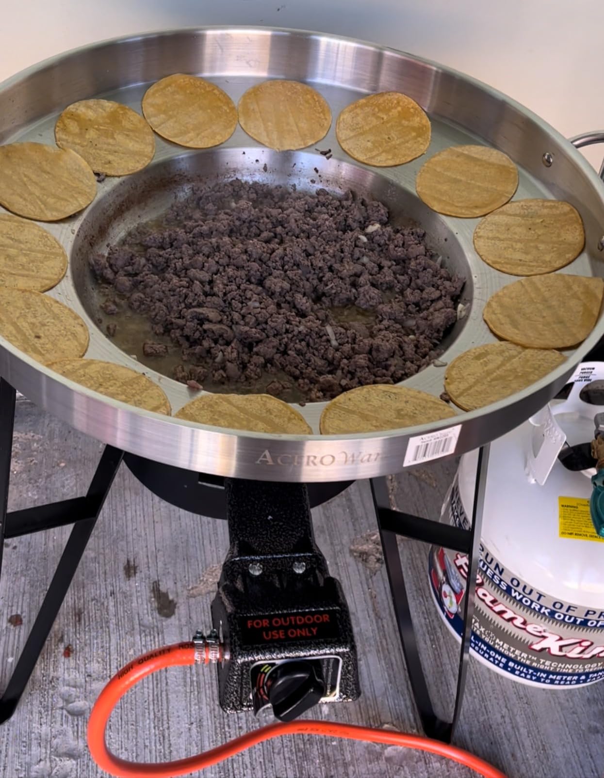 22 Inch Large Mexican Style Concave Comal Griddle Outdoor Cooking Disc Wok Stainless Steel Set Propane Gas Burner Stove and Heavy Duty Metal Stand Tacos Grilling or Stir Fry customer photo 2