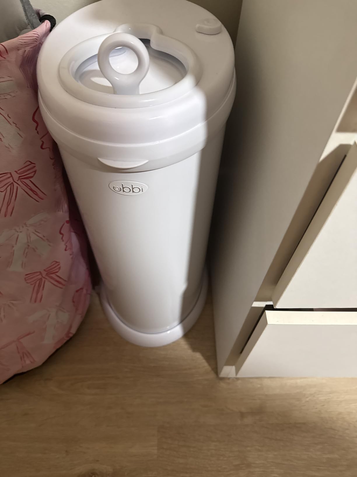 Ubbi Steel Diaper Pail, Odor Locking, No Special Bag Required, Award-Winning, Registry Must-Have, White customer photo 1