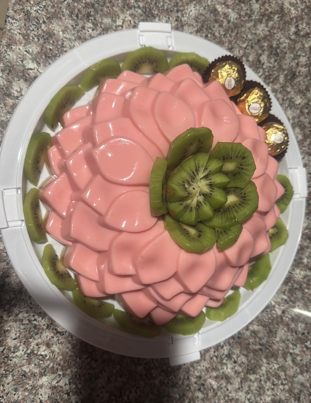 Nordic Ware Blossom Bundt Pan, Toffee customer photo 2