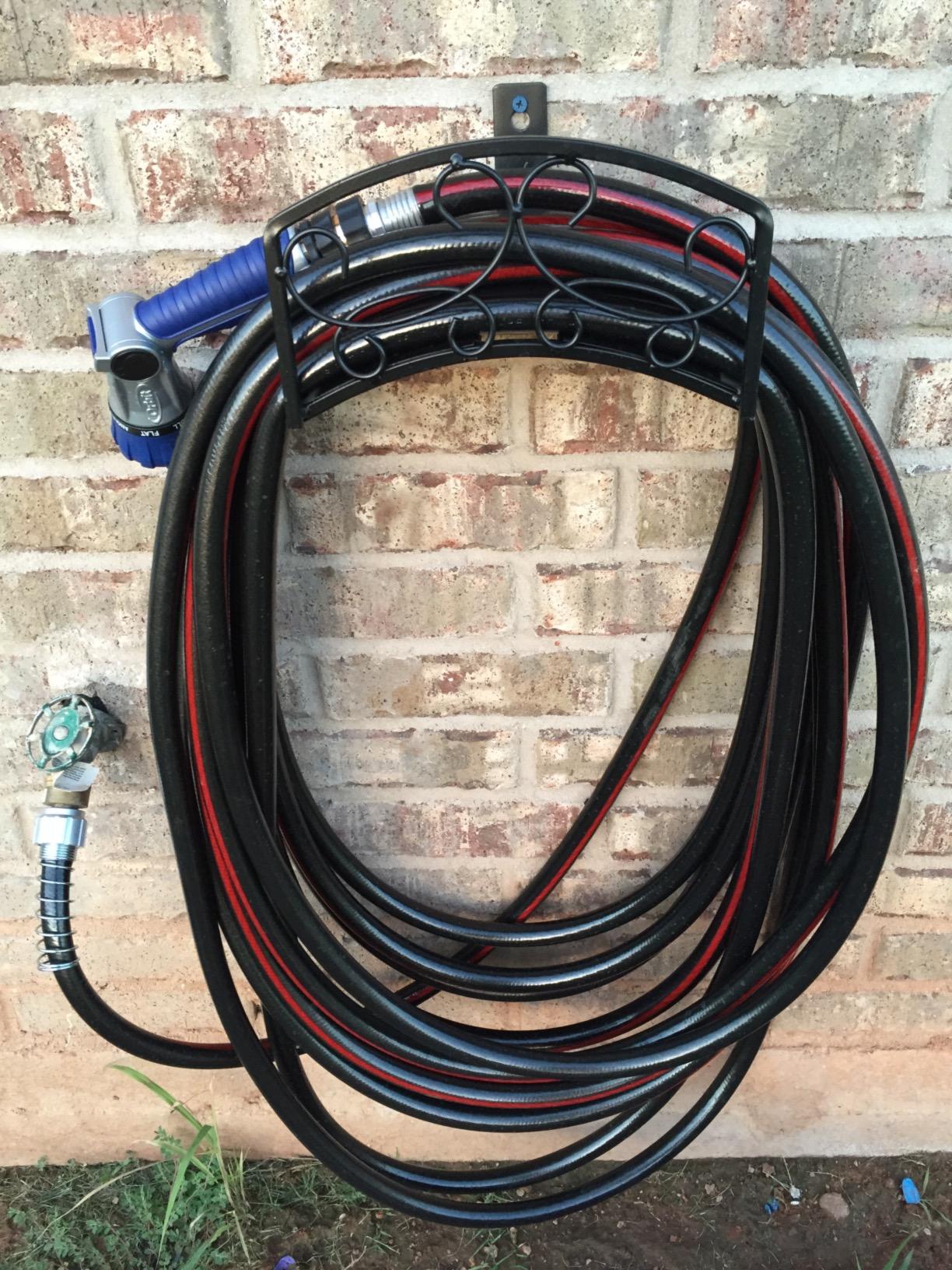 Teknor Apex Neverkink, 8844-100, PRO Water Hose, 5/8-in x 100-Feet customer photo 1
