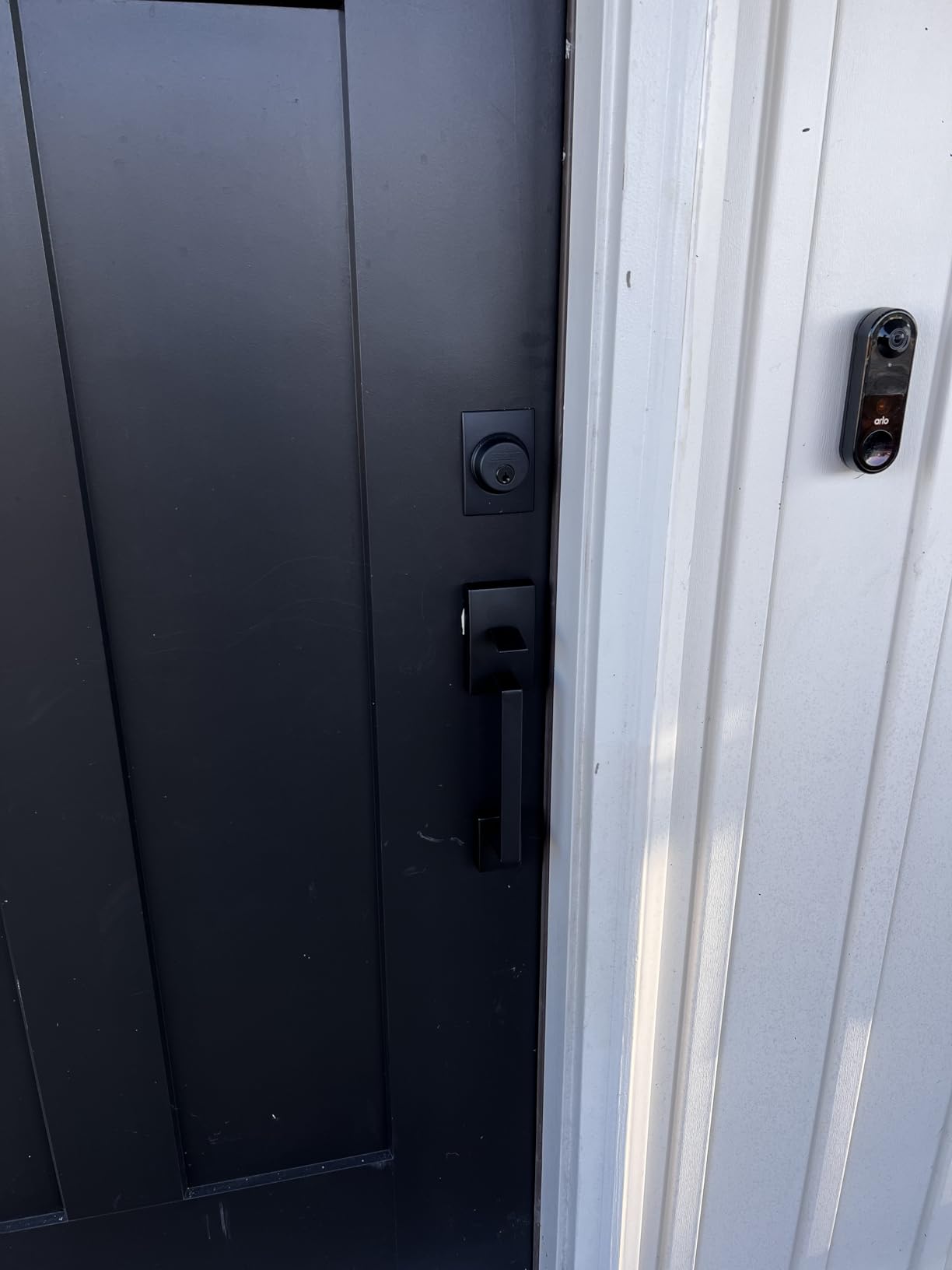 Schlage FE285 CEN 622 LAT CEN Century Front Entry Handleset with Latitude Lever, Lower Half Grip, Matte Black customer photo 2
