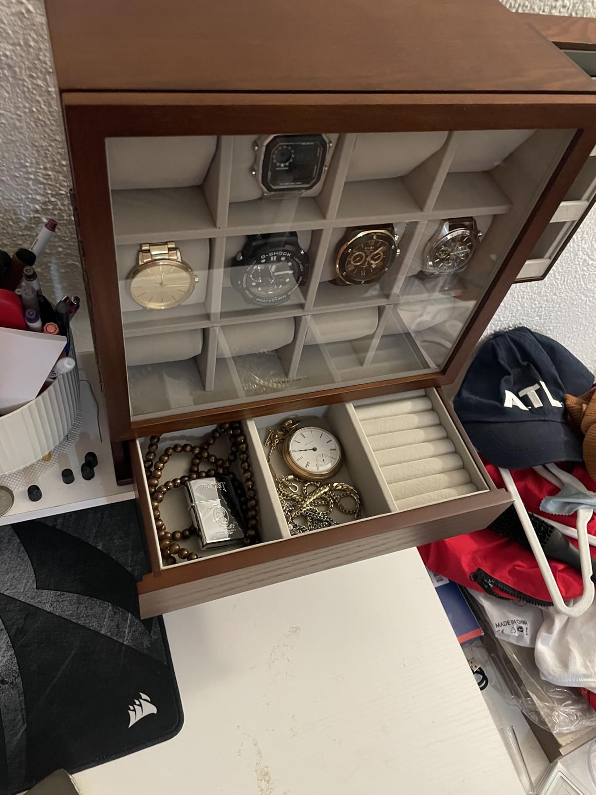 SONGMICS 24-Slot Watch Box, Lockable Watch Storage Case with Glass Lid, Ink Black Synthetic Leather, Dove Gray Lining UJWB024 customer photo 1