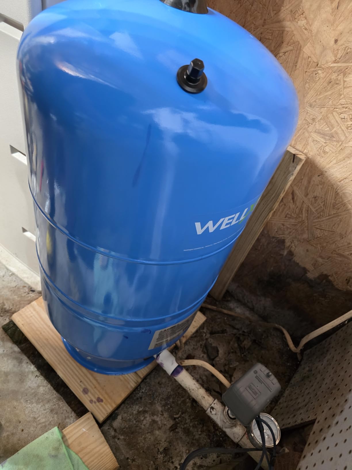 WX 202 Amtrol 20 Gallon Well-X-Trol free standing Water Well PRESSURE TANK 144S29 customer photo 2