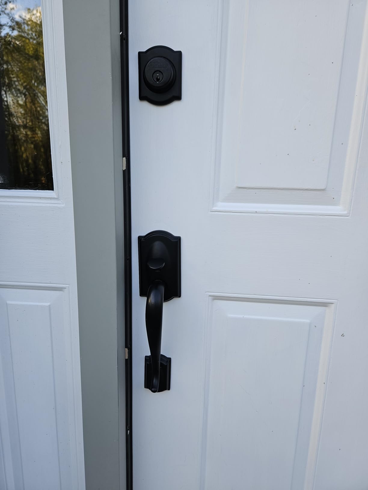 Schlage Front Door Entry Handleset, Georgian Knob, Matte Black | Front door handleset with deadbolt and interior knob, Easy install, Universal fit customer photo 1