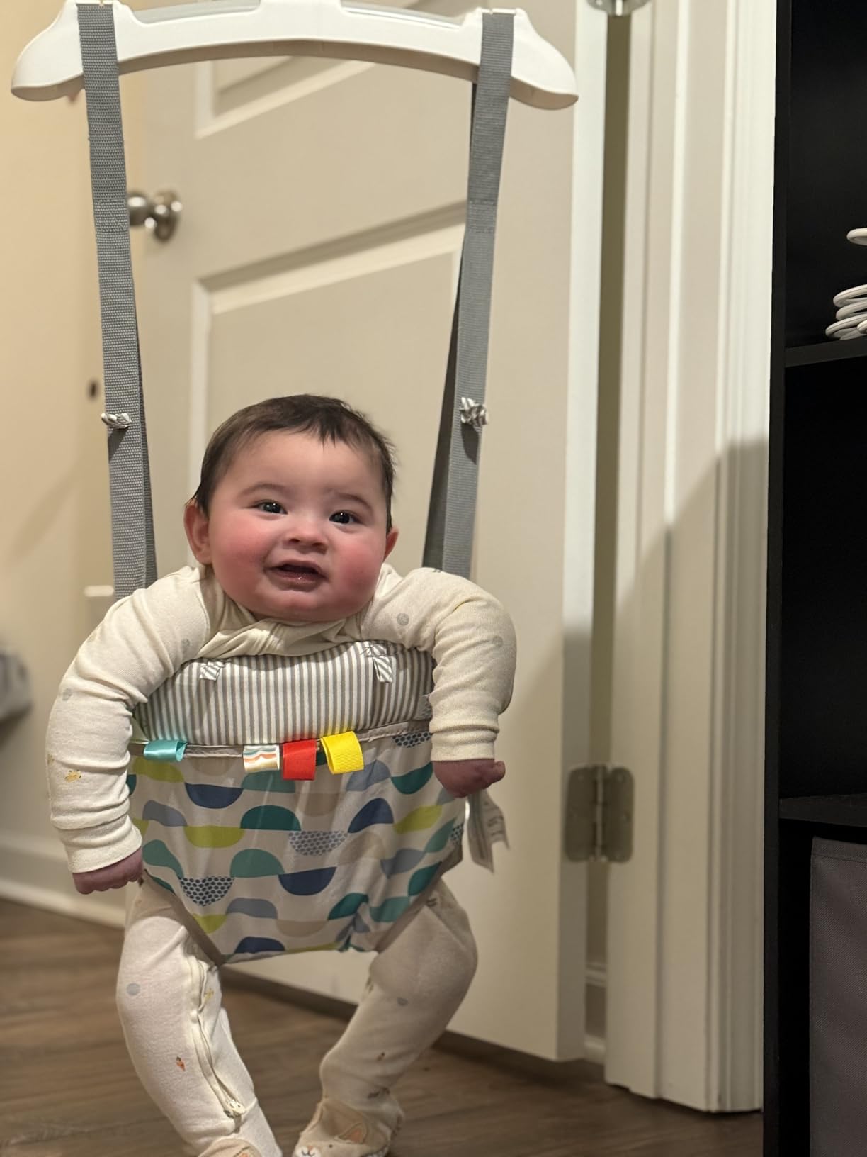 Bright Starts Bounce 'n Spring Deluxe Door Jumper for Baby with Adjustable Strap, 6 Months and Up, Max Weight 26 lbs customer photo 2