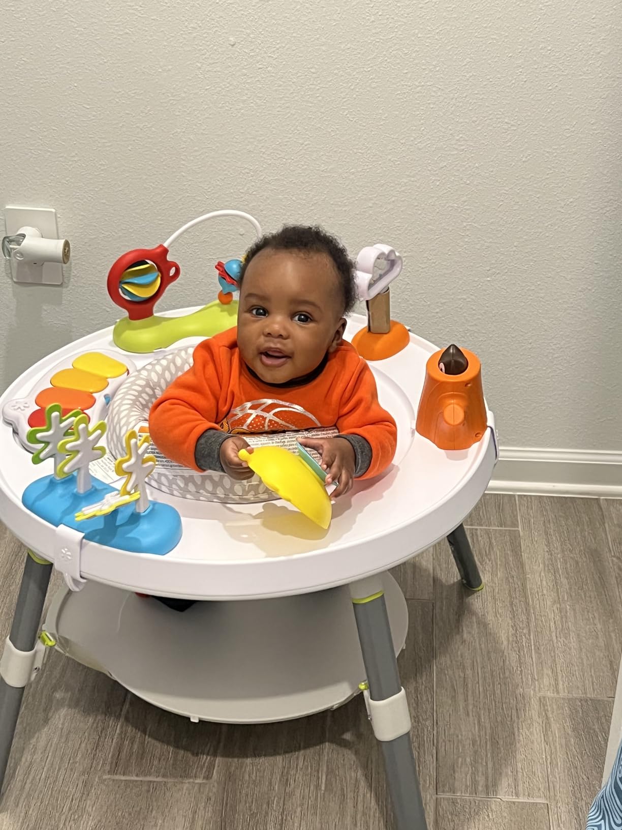 Skip Hop Baby Activity Center: Interactive Play Center with 3-Stage Grow-with-Me Functionality, 4mo+, Explore & More customer photo 2