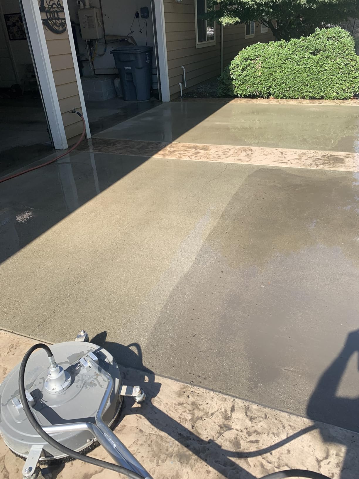 18-Inch Pressure Washer Surface Cleaner with 4 Wheels and Dual Handles, 4500 PSI customer photo 2