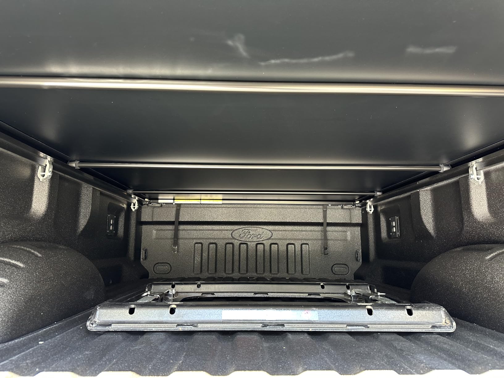 RealTruck TruXedo Sentry Hard Rolling Truck Bed Tonneau Cover | 1579101 | Fits 2017-2024 Ford F-250/350/450 Super Duty 6' 10