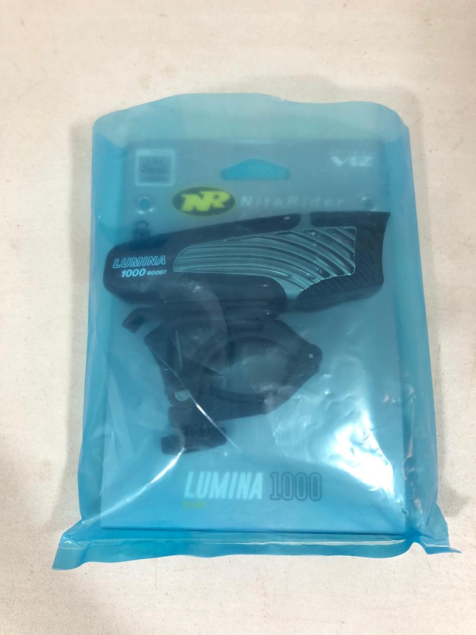 NiteRider Lumina Boost 1000 Bike Light - 1000 Lumens - USB Rechargeable - Boost Mode - Day & Night Road/MTB Headlight - Fits Up to 35mm Handlebars - IP64 Water Resistant customer photo 2