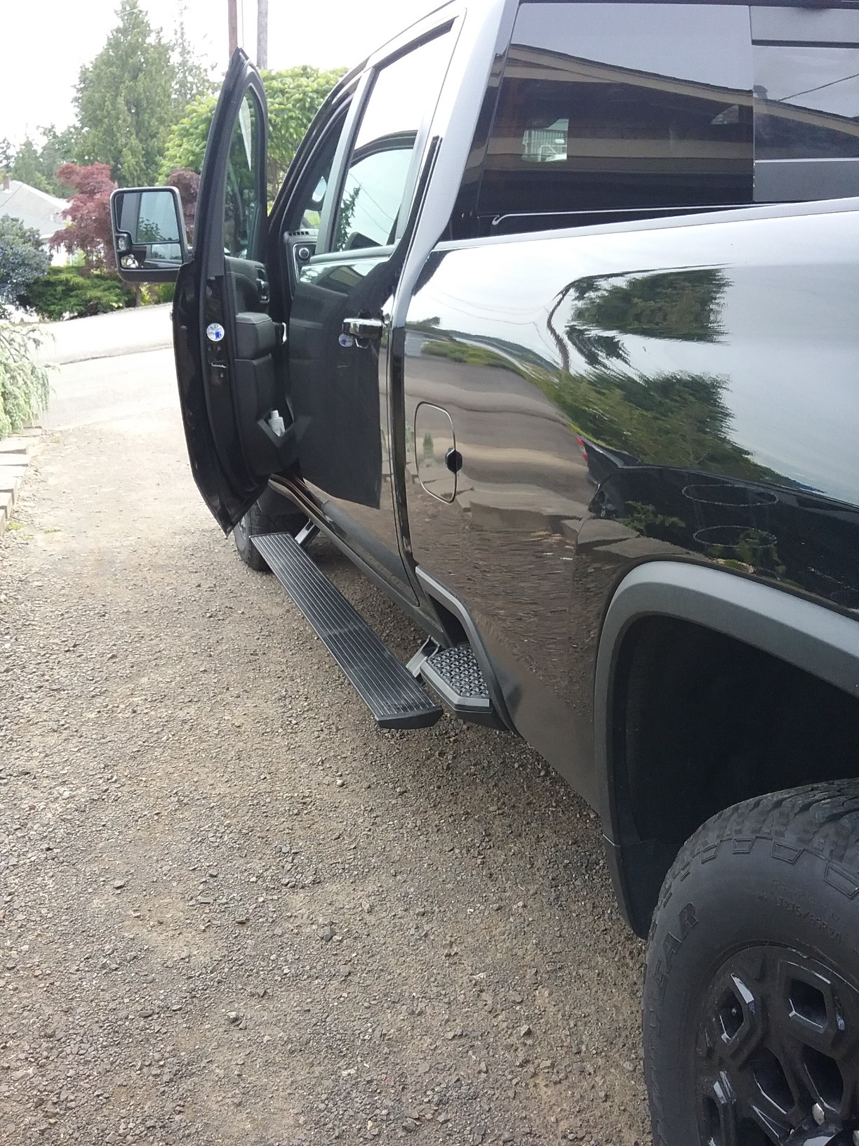 RealTruck AMP Research PowerStep Plug-N-Play Retractable Electric Truck Steps with LED Step Lights | Fits 2019 - 2021 Chevrolet Silverado & GMC Sierra 1500 | 76254-01A customer photo 2