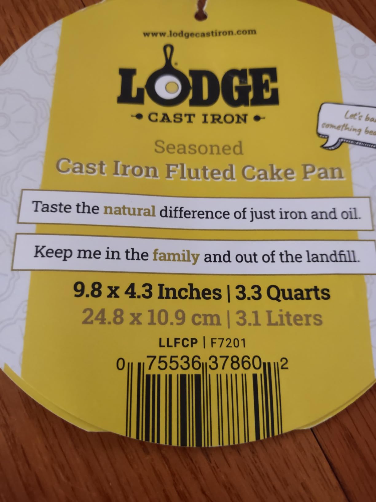 Lodge Cast Iron Fluted Cake Pan customer photo 1