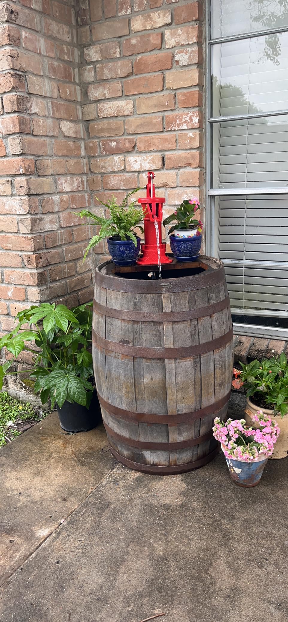 Samger Antique Well Hand Pitcher Pump, Cast Iron Manual Hand Water Pump with Leather Repair Kit - Lower Valve Leather & Cup Leather, 25 ft Max Lift, Old Fashioned for Outdoor, Yard, Pond, Garden customer photo 2
